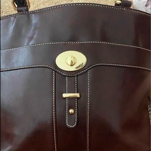 GIANI BIRNINI TURNLOCK GLASED PURSE IN  WINE